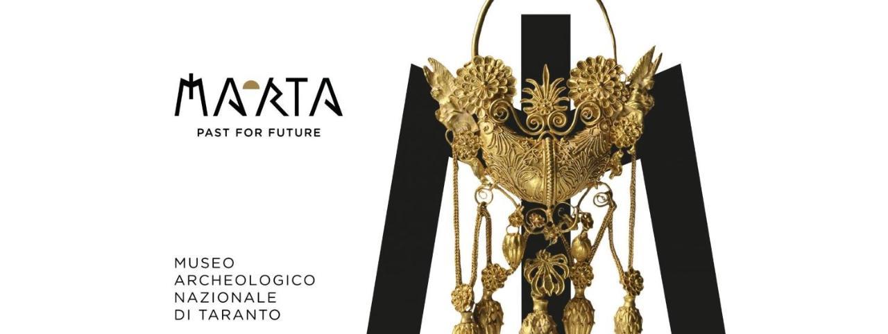 La Perla Del Borgo Apartment Taranto Bagian luar foto