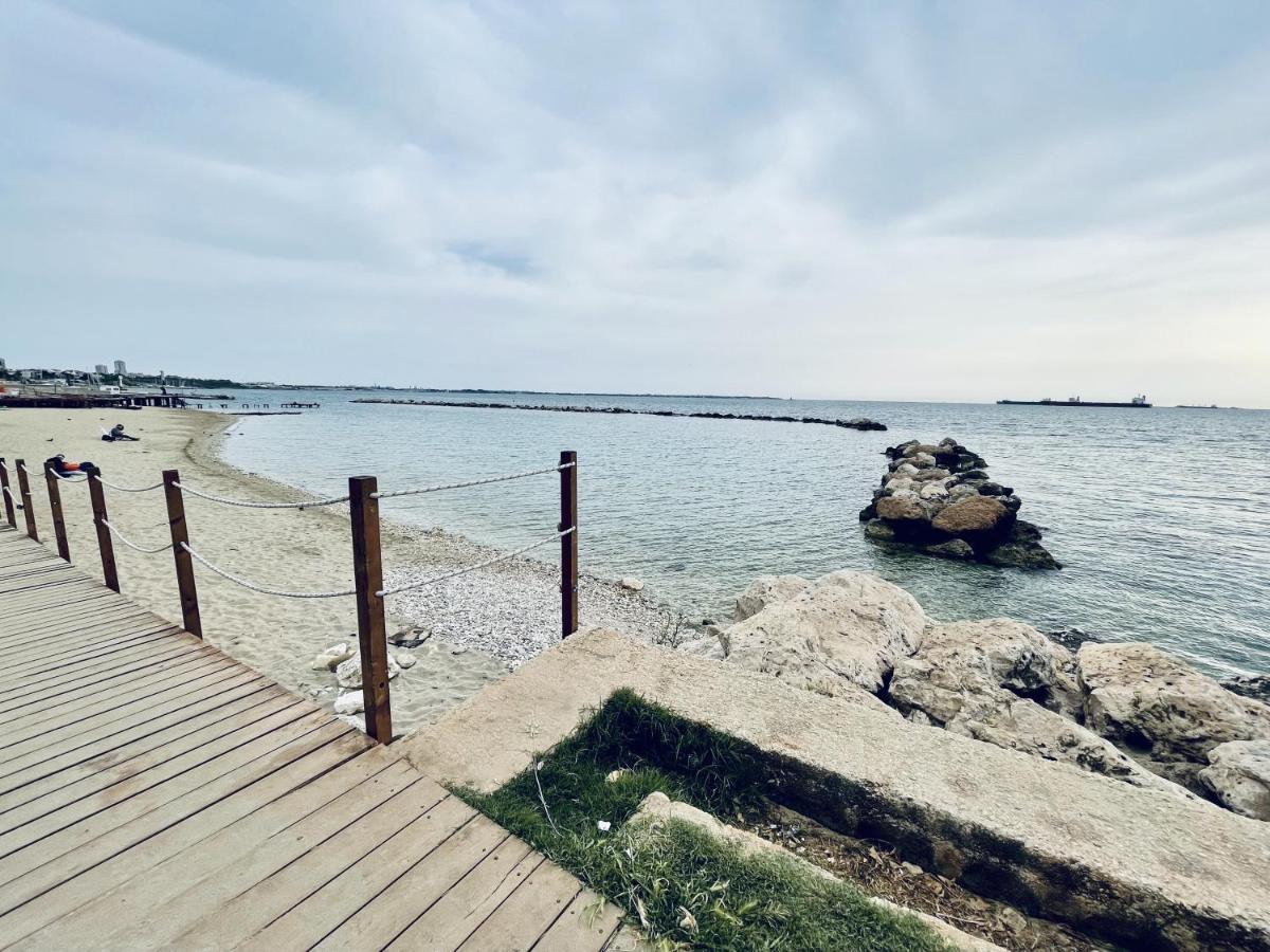 La Perla Del Borgo Apartment Taranto Bagian luar foto