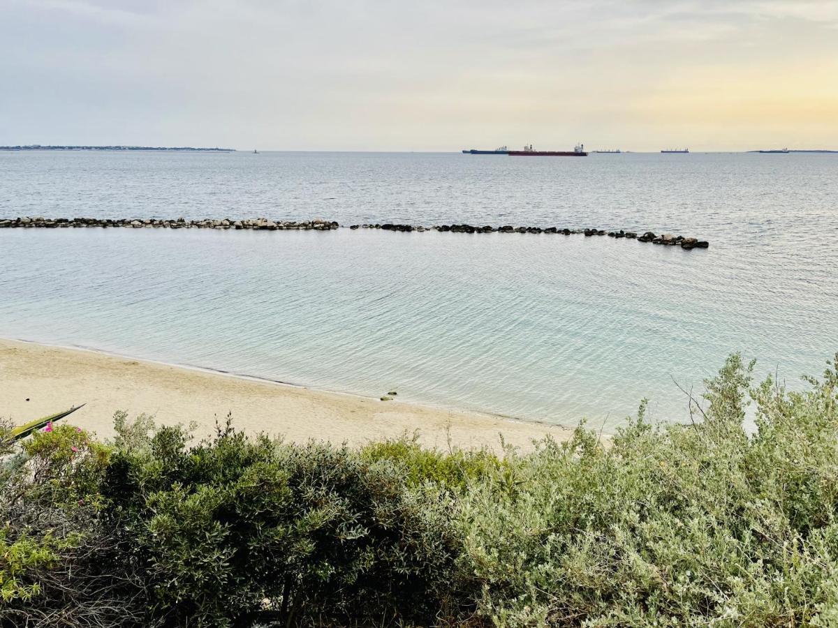 La Perla Del Borgo Apartment Taranto Bagian luar foto